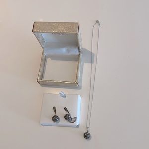 Necklace and Earrings set